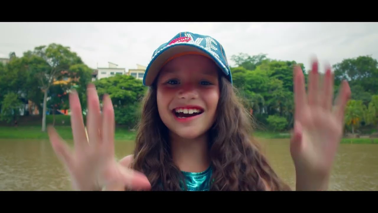 Só na jogadinha - Ju Soares ( Clipe Oficial ) 