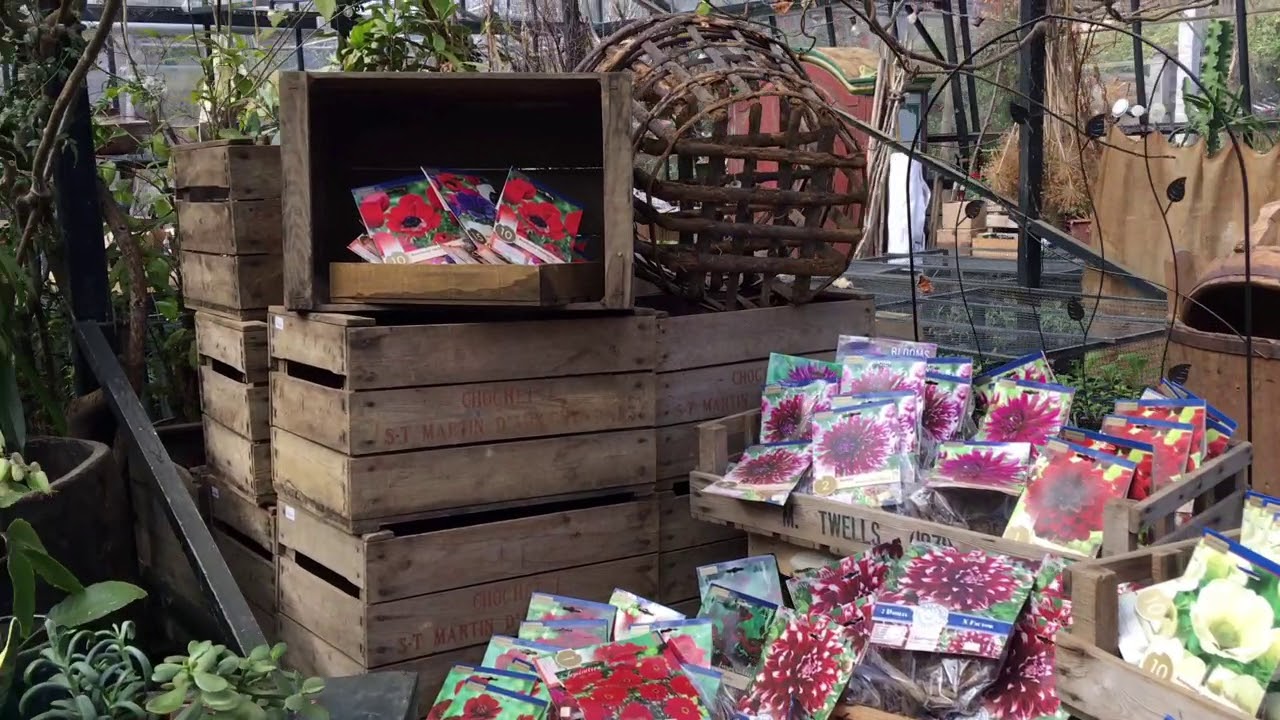 Discover London Antique Home and Garden  in Richmond upon Thames