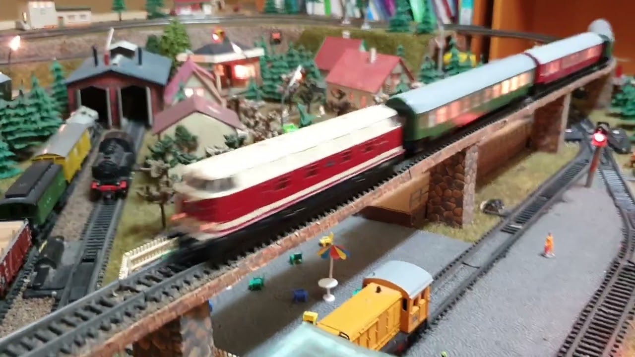 Modelleisenbahn Spur TT aus der DDR
