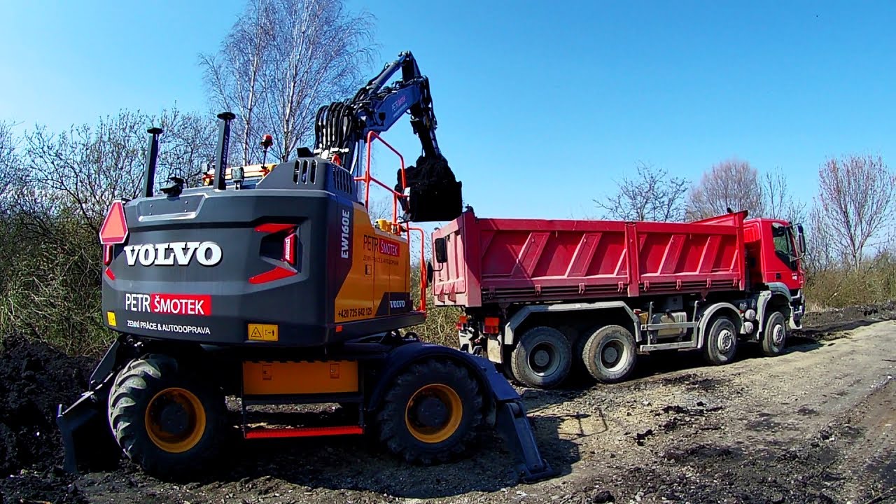 VOLVO EW160E - the best equipment of a wheel excavator.