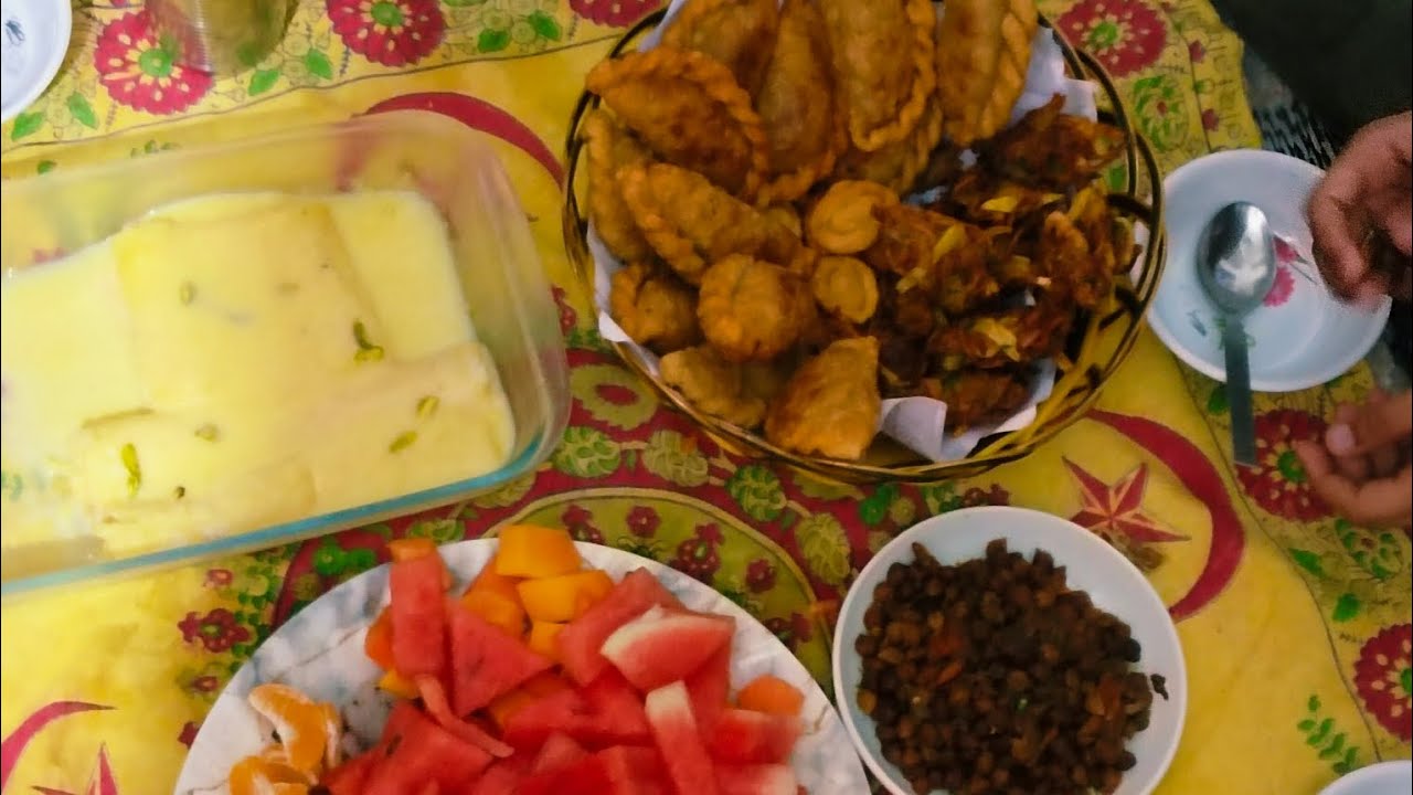 Iftar ki preparation or soya chunks ka salan ki recipe bana rahi hoon |