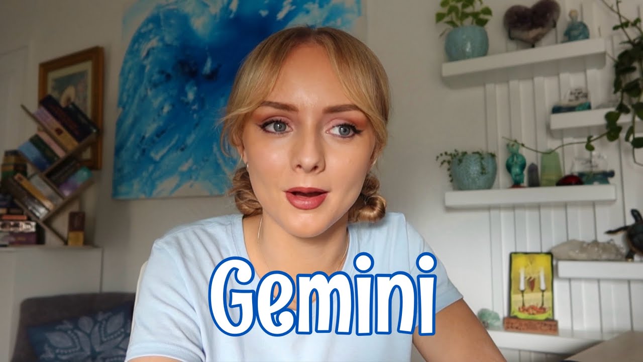 Gemini 🙃 Suddenly everyone wants a piece of you? March 2025 tarot reading
