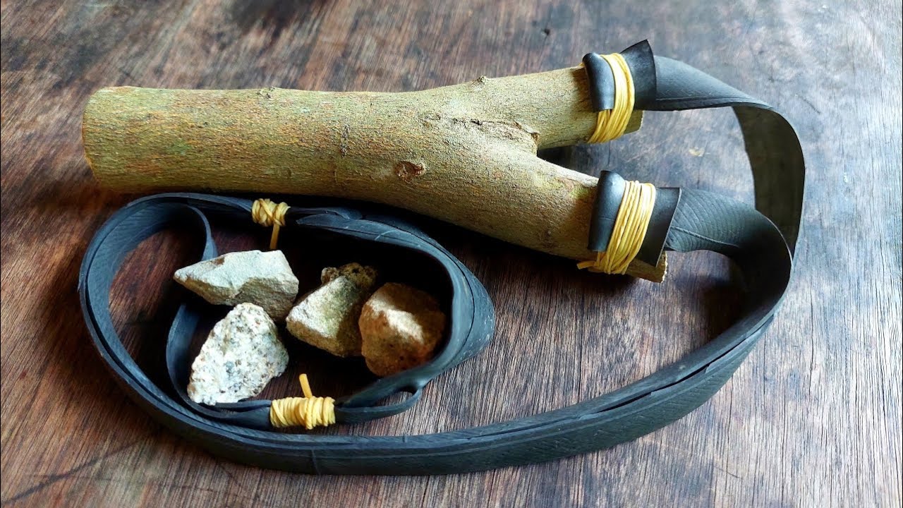 Make a powerful slingshot from wood and bicycle inner tubes, a childhood slingshot | slingshot #11