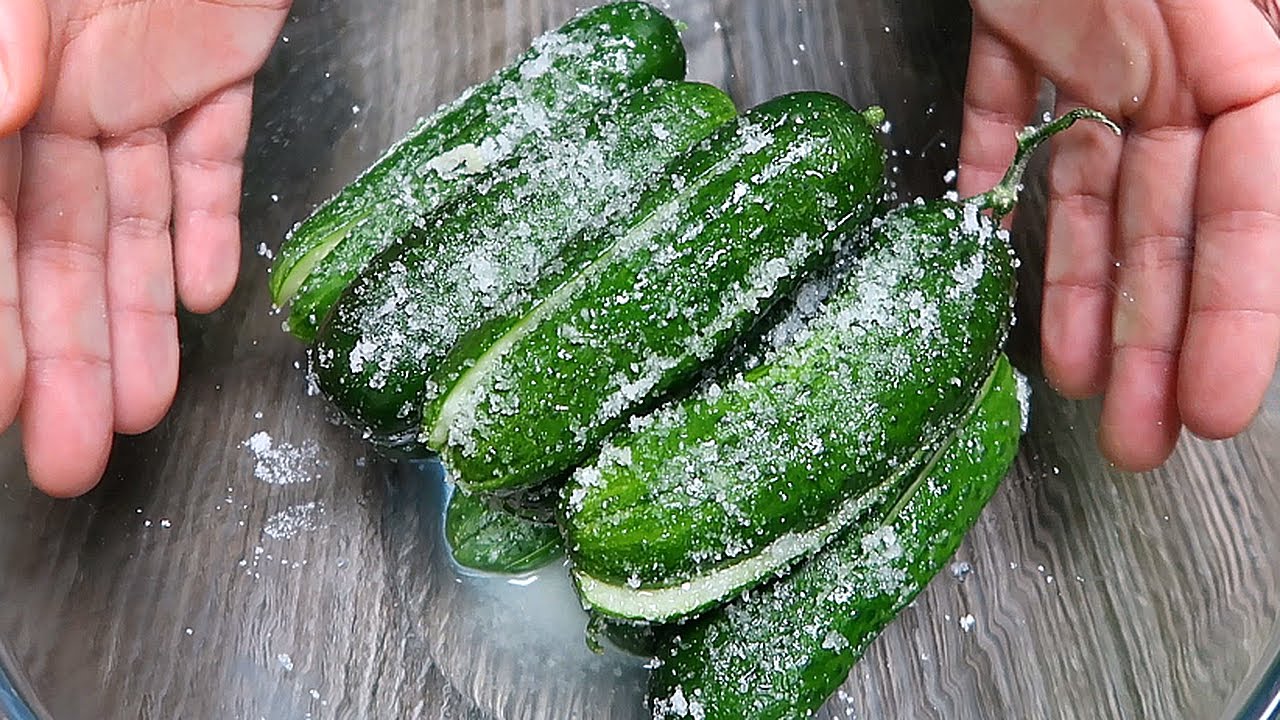 Огурцы по-корейски. Кимчи из огурцов - это по корейски вкусно! Рецепт из Южной Кореи.