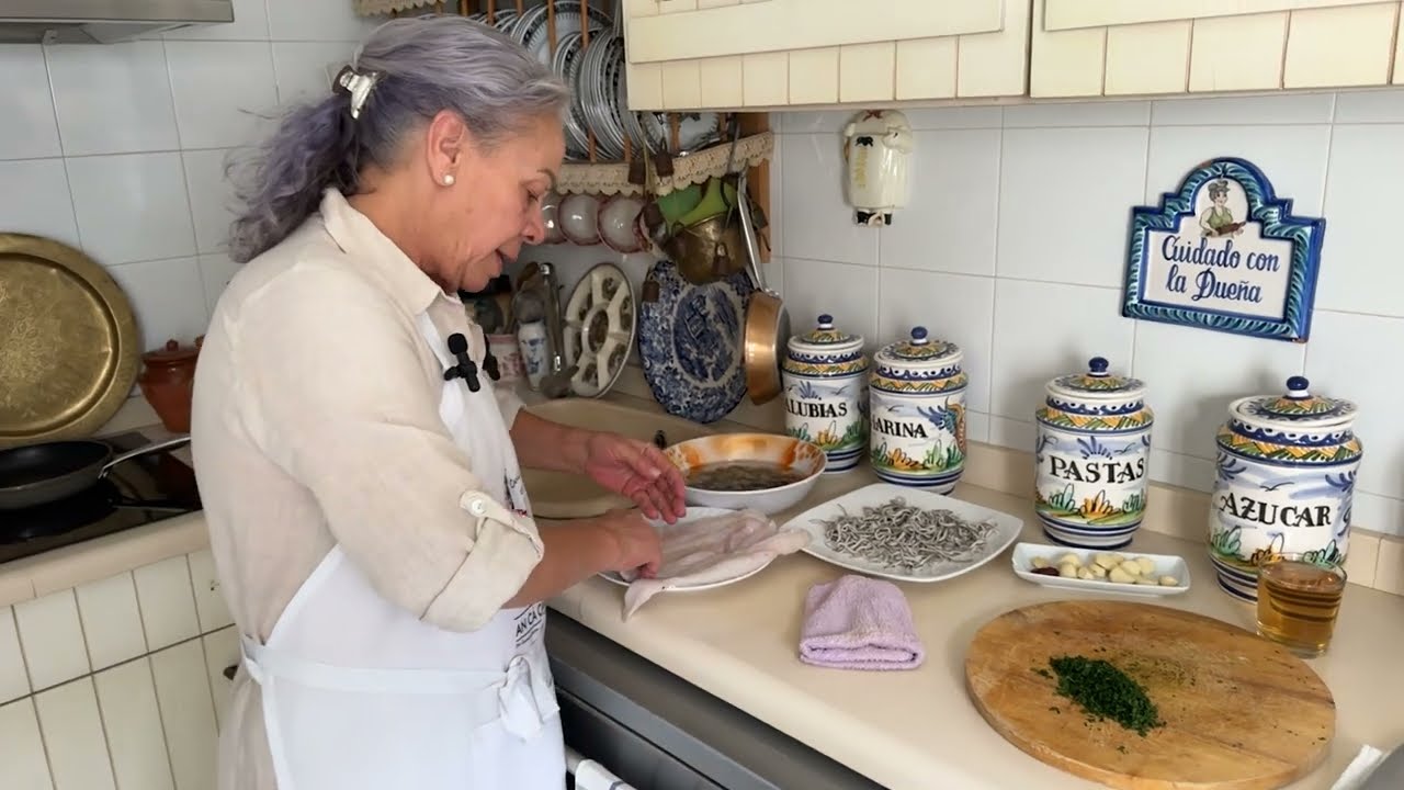 Merluza Con Gulas y Almejas