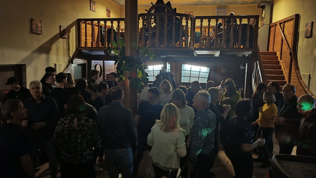 SILVESTR 2025 RESTAURANT NA PIAVĚ BRNO, PETRA A HONZA