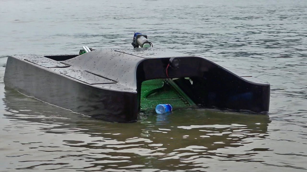 Razer helped design a trash collecting robot to clean up plastic pollution