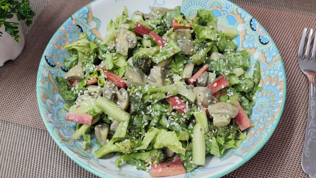 Broccoli Mushroom Salad | Mushroom Broccoli Recipe | Best Protein Salad Recipe | Broccoli Salad 