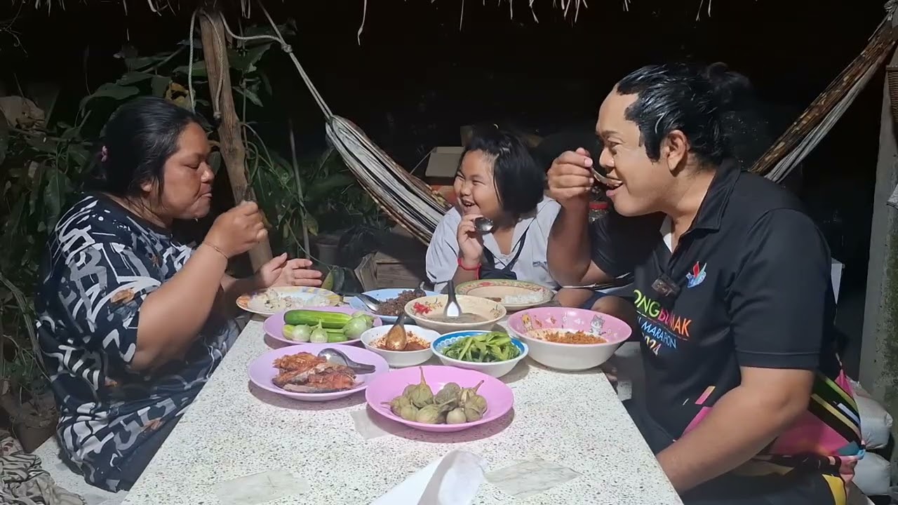 Ep.1283 เมนูอาหารวันนี้เป็นเมนูจานโปรดของพี่โยเกือบทุกเมนู