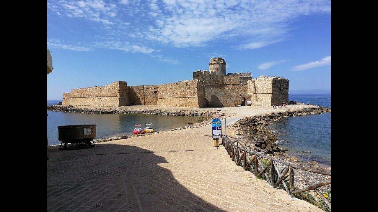 Le Castella,Calabria,la meraviglia dello Ionio