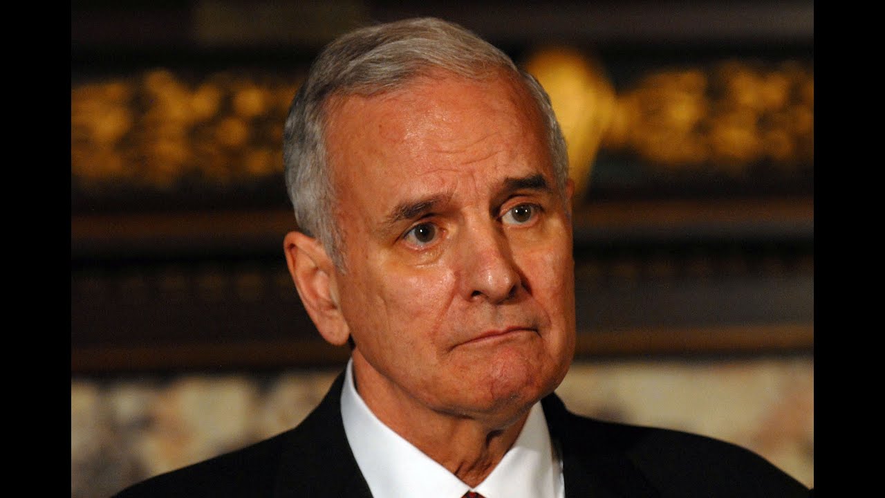 Billionaire Governor Taxes Rich, Increases Minimum Wage, Economy Explodes