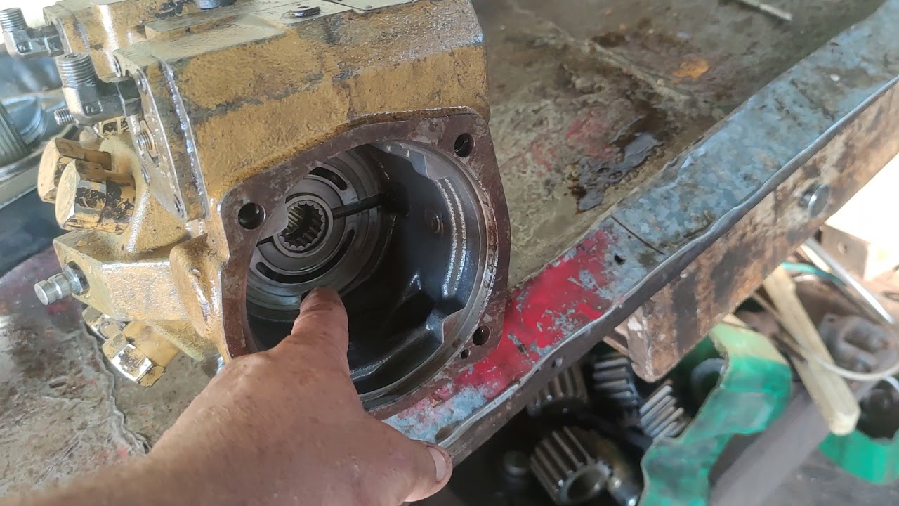 defeito bomba principal Bob 226 b3 cat