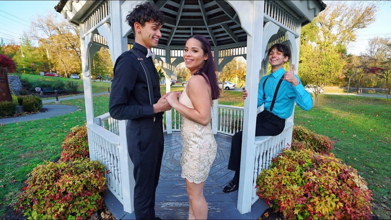 OUR FIRST HOMECOMING! (cute)