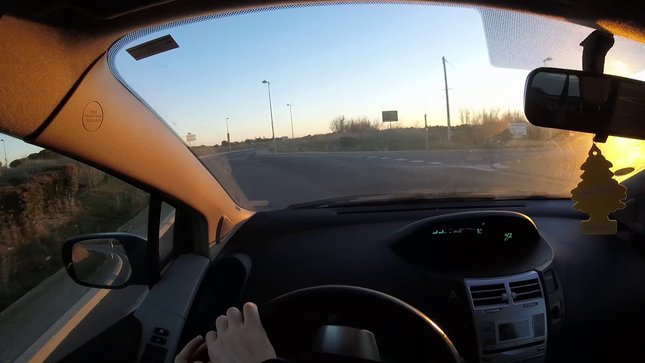 Driving to work with Toyota Yaris 2007 in France