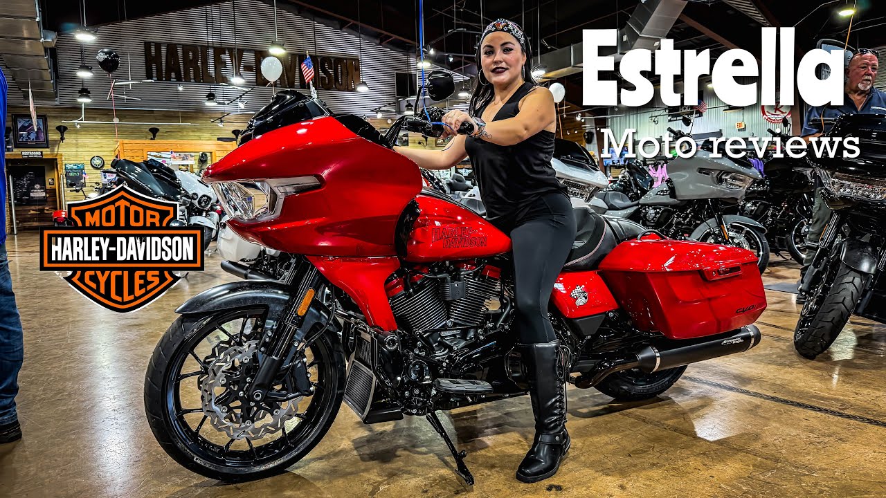 Estrella y su moto ideal