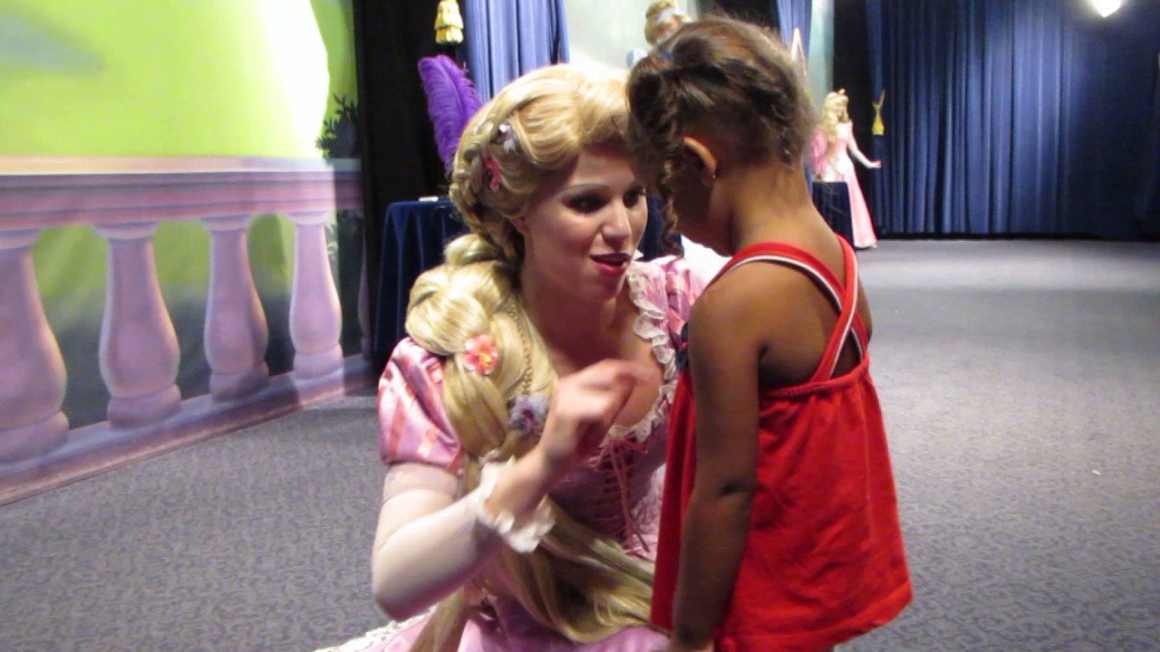 Victoria Meeting Rapunzel Disney's Magic Kingdom