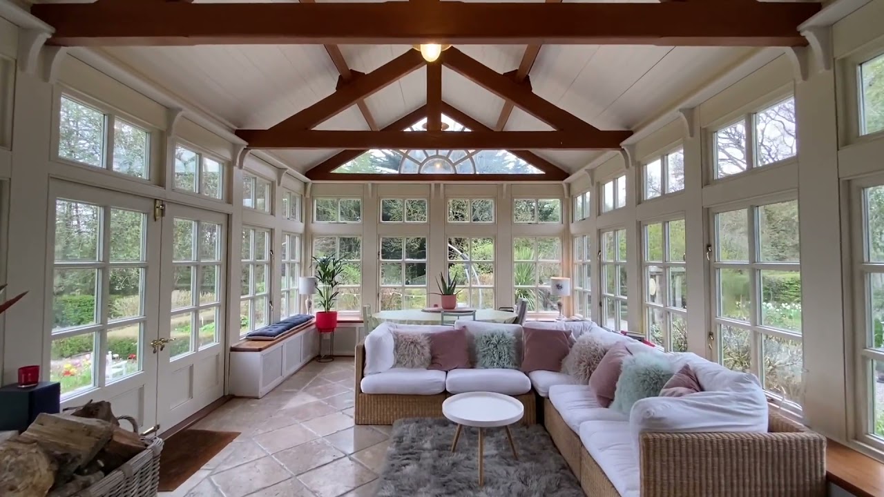 Oaklands House, Baltyboys, Blessington, County Wicklow
