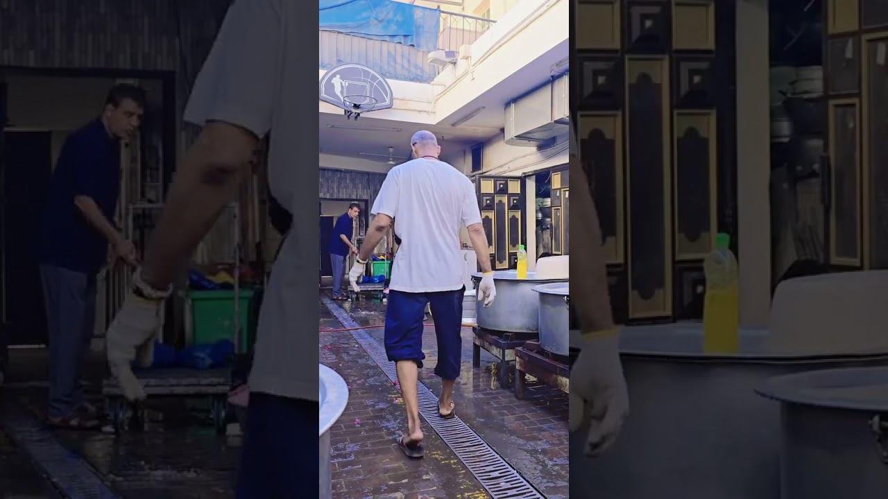 مطبخ حسينية الشهابي بالمحرق إعداد الخرش لوليمة زواج أحمد حبيب الشهابي بالمحرق #اكسبلور #ترند 