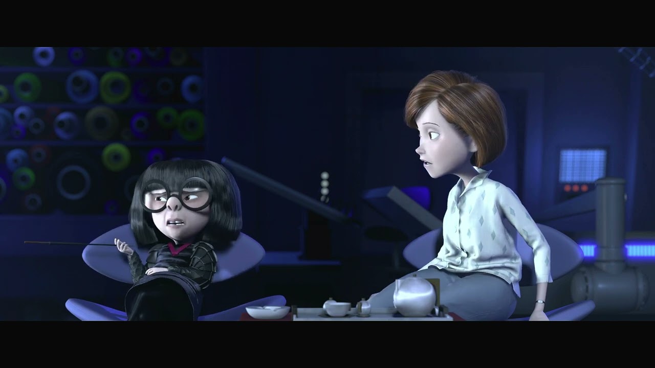 Gli Incredibili (2004) - Edna Mostra A Helen Le Nuove Tute [UHD]