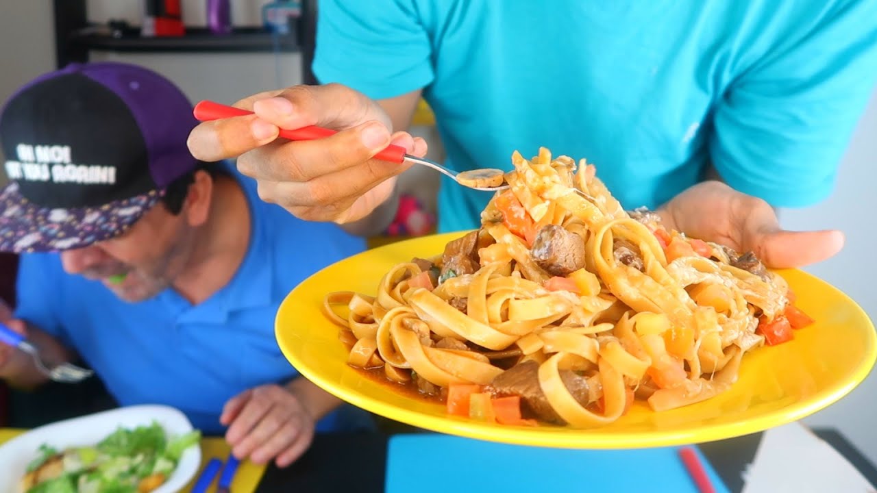 FINALMENTE PEDI OUTBACK PELO iFOOD!!! Outback Pasta e Caesar!