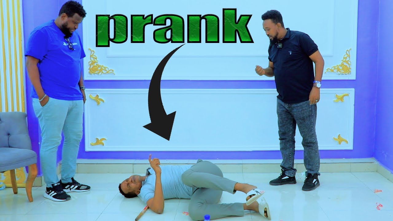 PRANK WARIIRI AYAAN U GALIYAY BAAQULI BOY KADIBNA GACAN AYUU II QAADAY😭