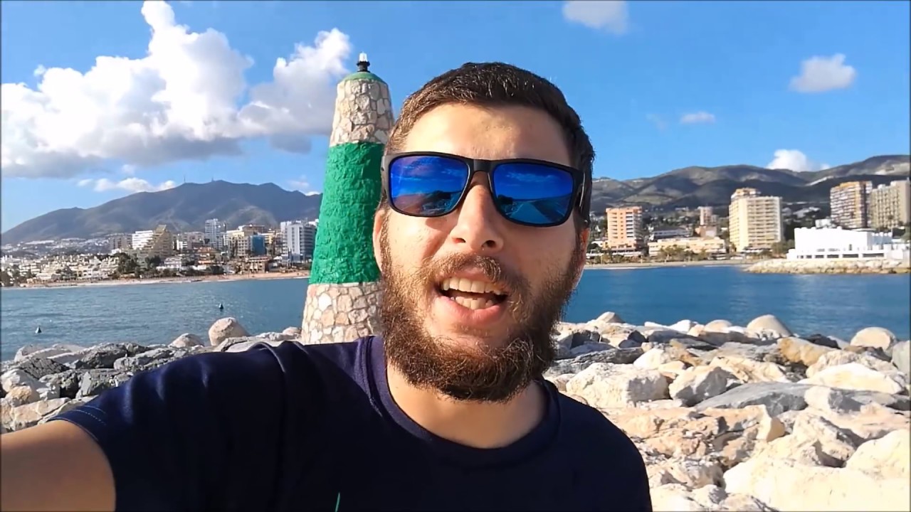 Pesca de lubina a spinning - Puerto marina(benalmadena-costa del sol)Málaga.