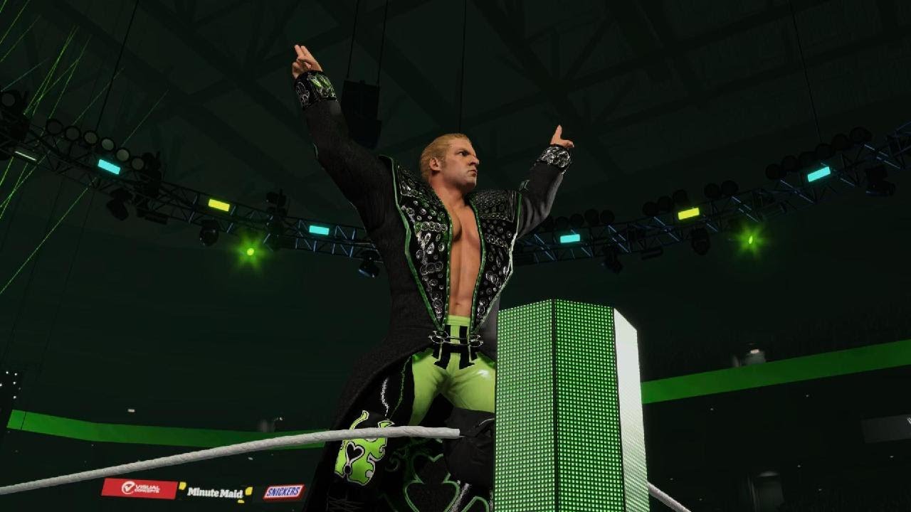 RAW's kick off match
