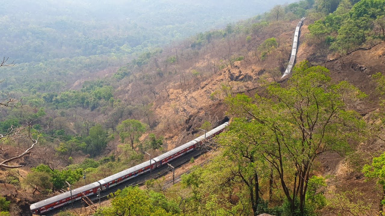 UDYAN EXPRESS CLIMBING BHOR GHAT