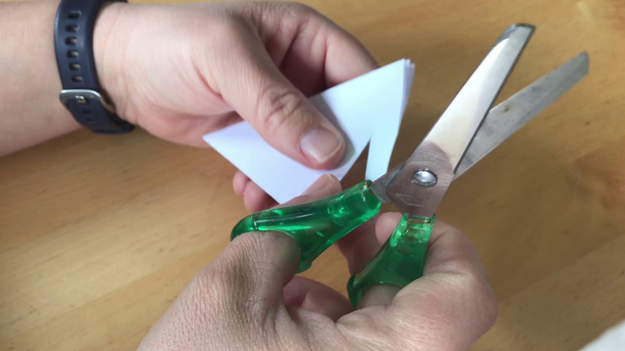 fold og klip et gækkebrev