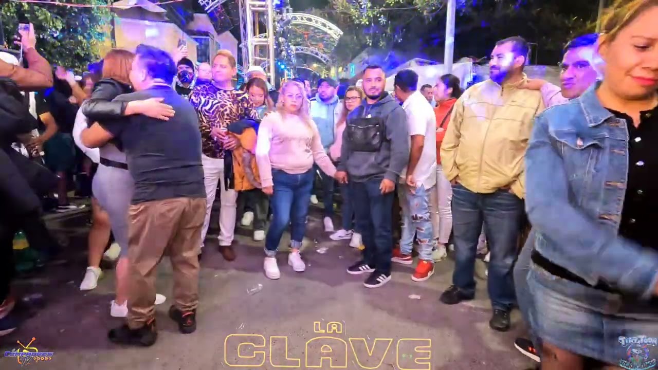 HISTORIA DE 2 AMANTES // SONIDO LA CLAVE
