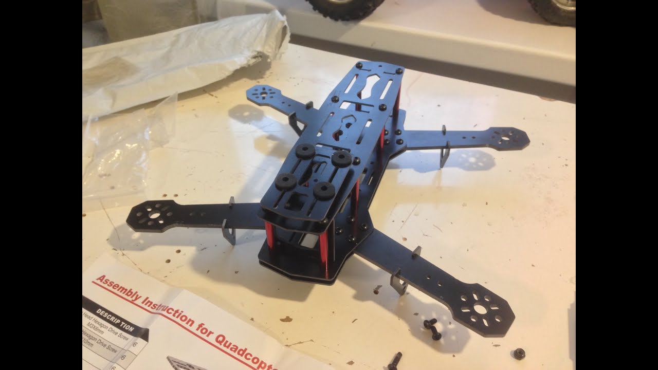 Cheap quadcopter QAV250 frame assembly