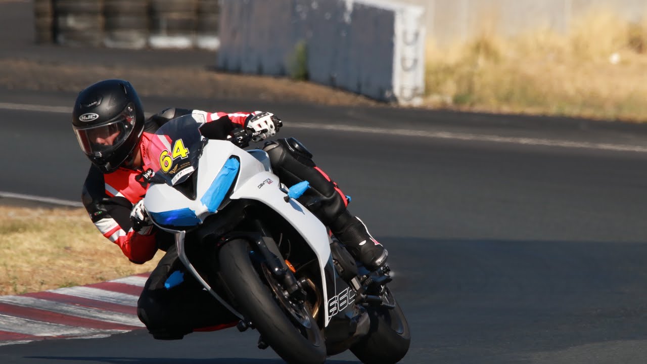 Triumph Daytona 660 On the Track