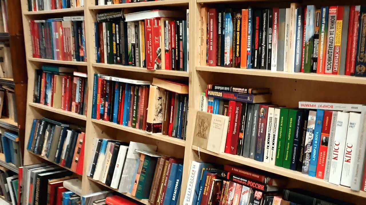 ВОЛШЕБНАЯ КНИЖНАЯ ЛАВКА НА СТАРОМ АРБАТЕ (влог-экскурсия, как найти, показываю, что купила)