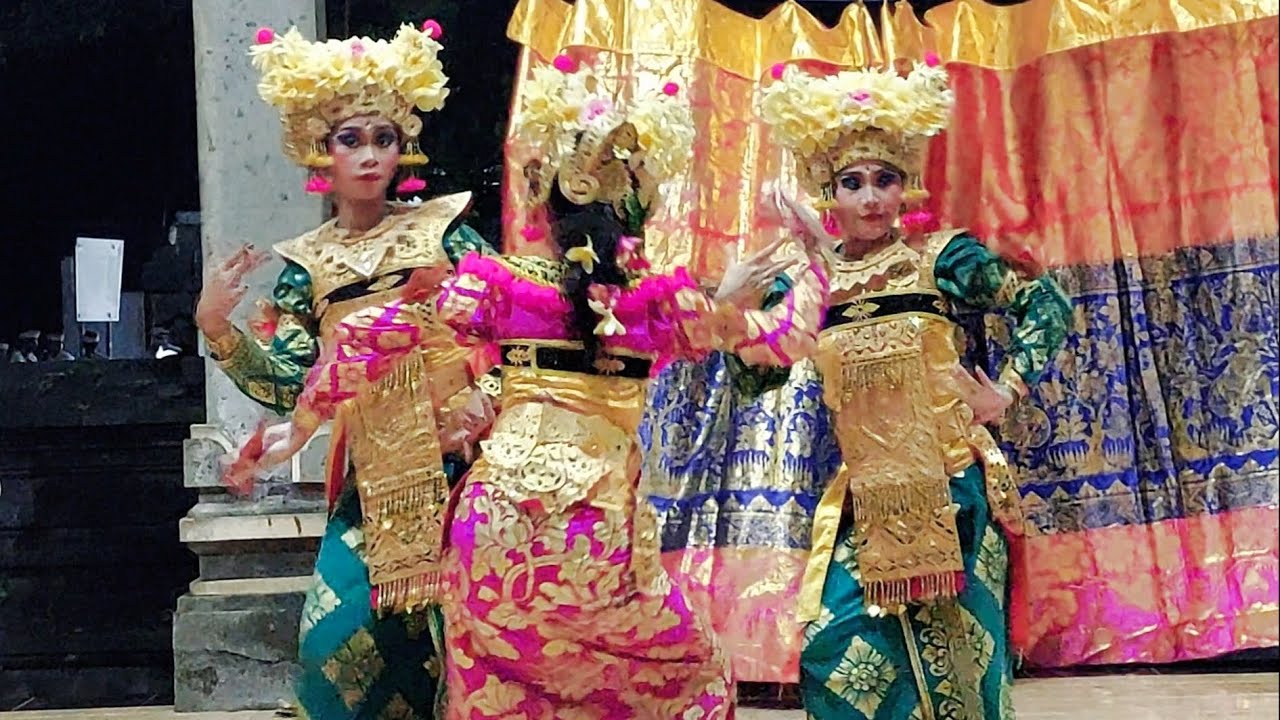 Tari Legong Keraton, Tonton sampai akhir || Sekaa Legong Karang Mas Djati Pedungan