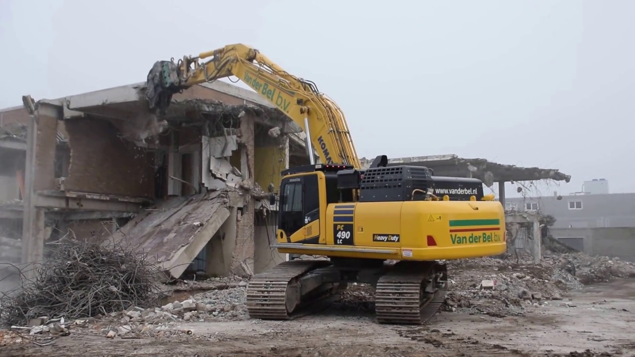 Komatsu PC 490-11 Heavy Duty demolition excavator - Van der Bel Sloopwerken