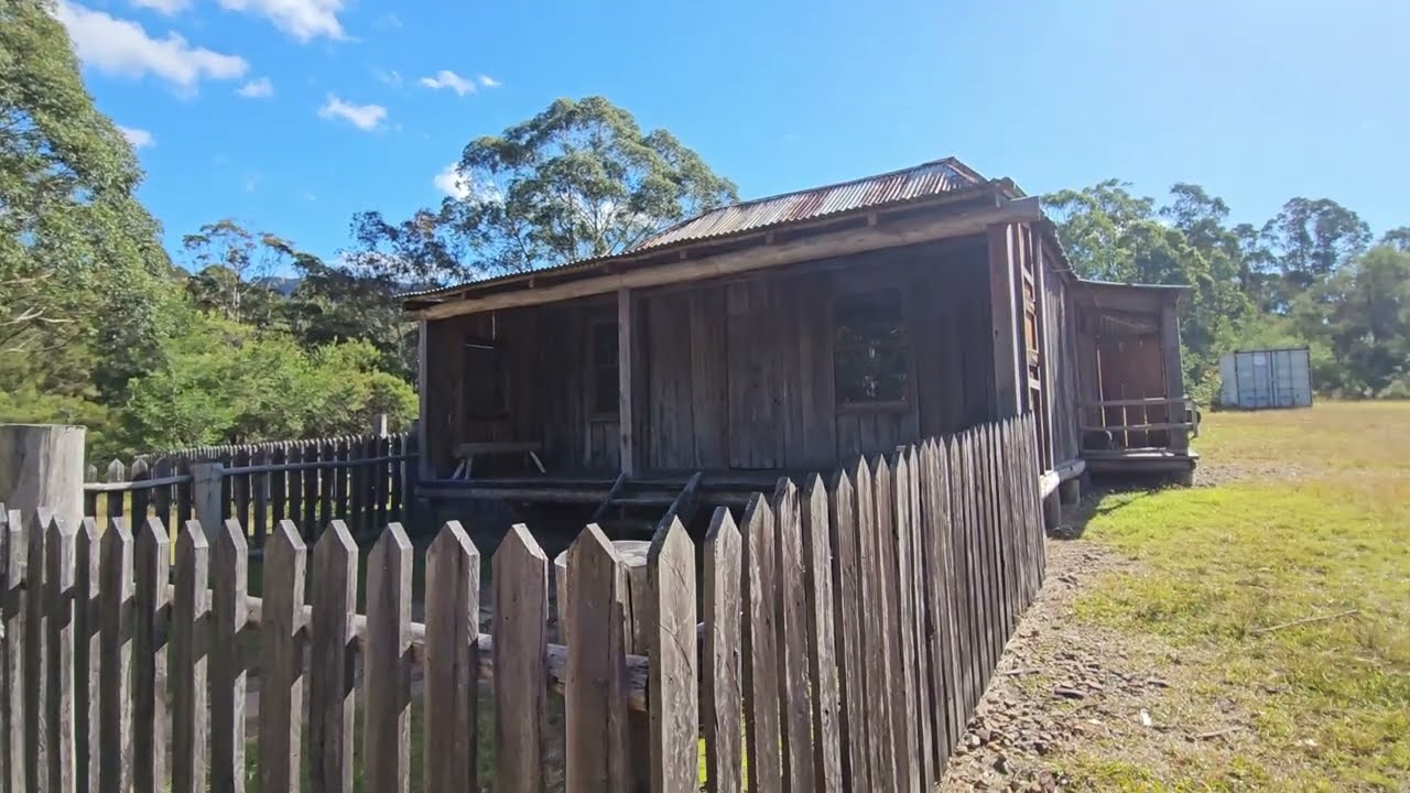 Kedumba Pass to Kedumba Campground (ambient hiking)