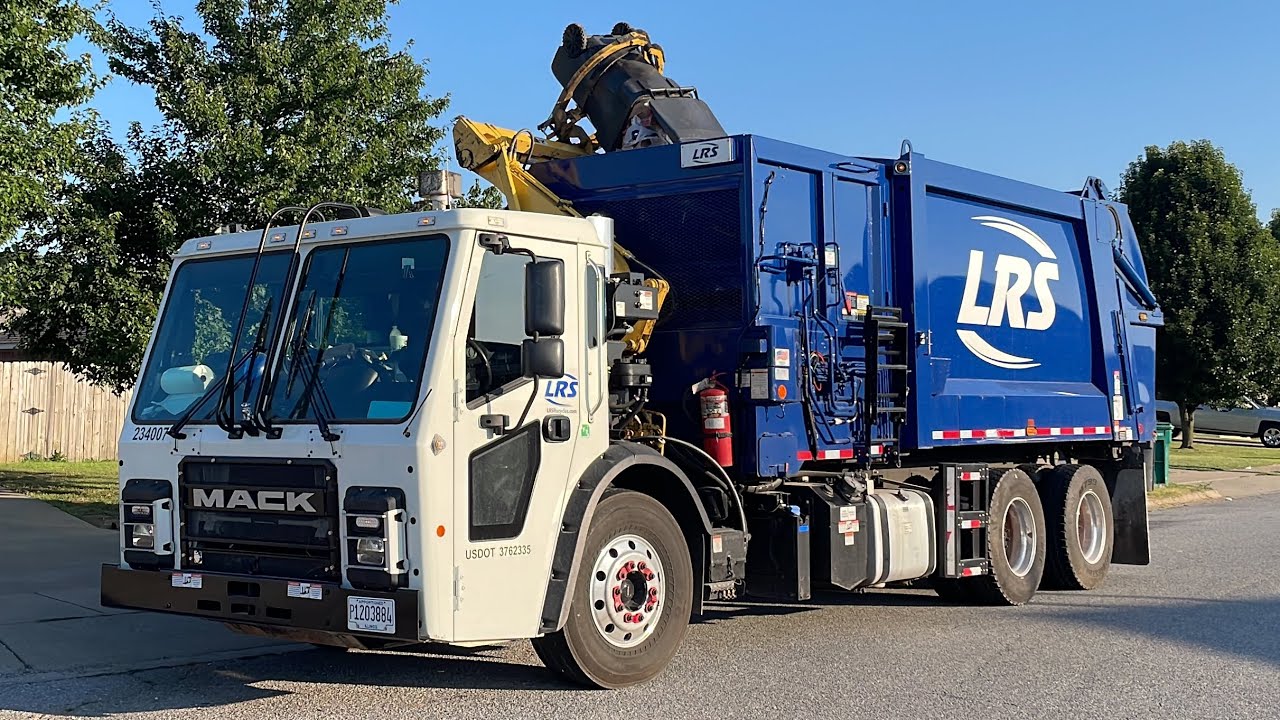 LRS Mack LR Heil Python Garbage Truck