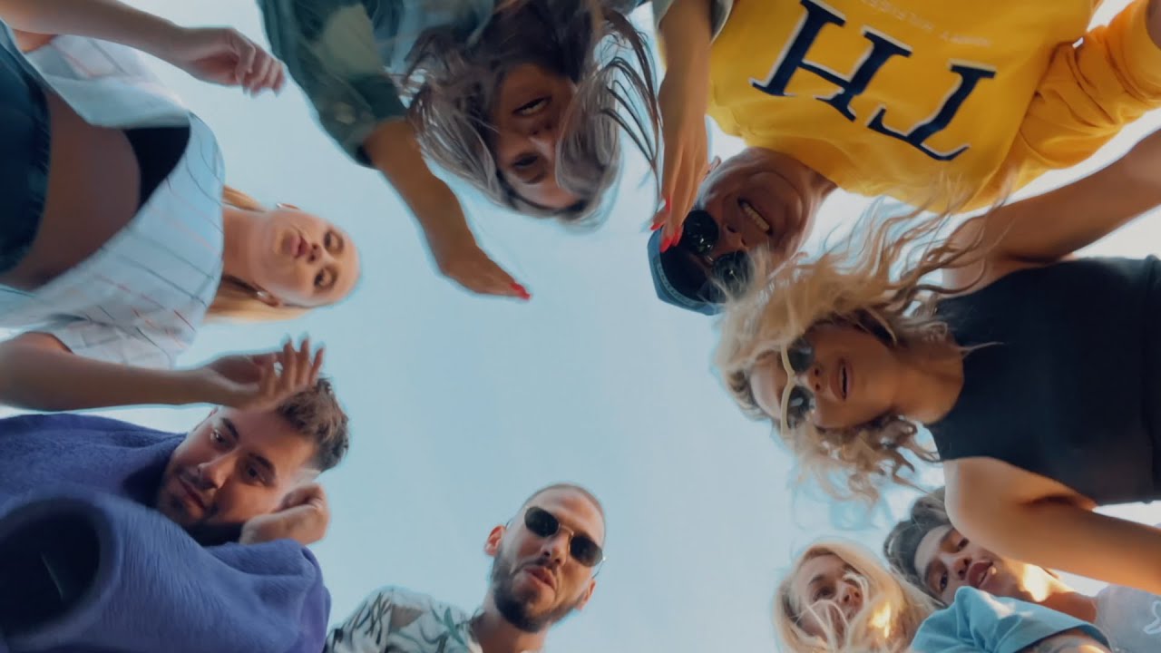 Dominika Mirgov&aacute; - CDCN + Miroslav Mirga & Puerto (prod. ADiss) |Official video|