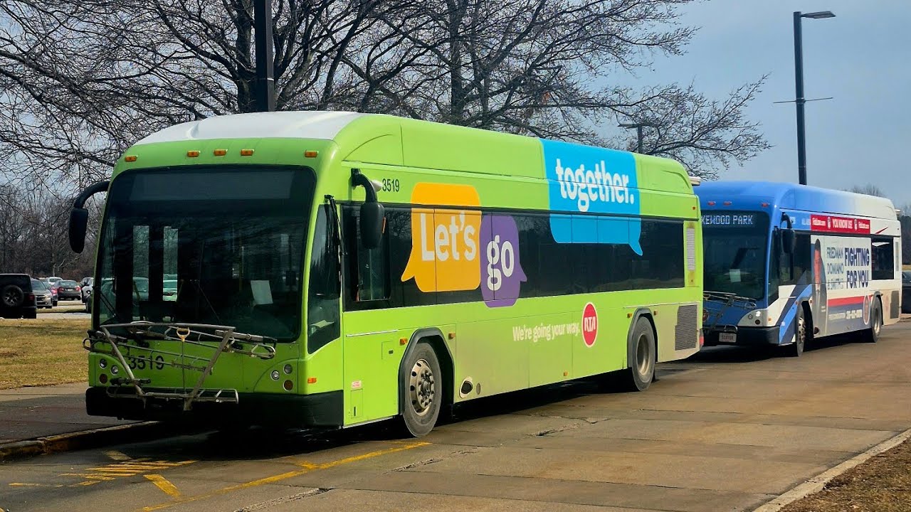 RTA Ride Rt 45 Ridge - Fulton to Downtown #3519 2018 Gillig BRT+ Desiel 