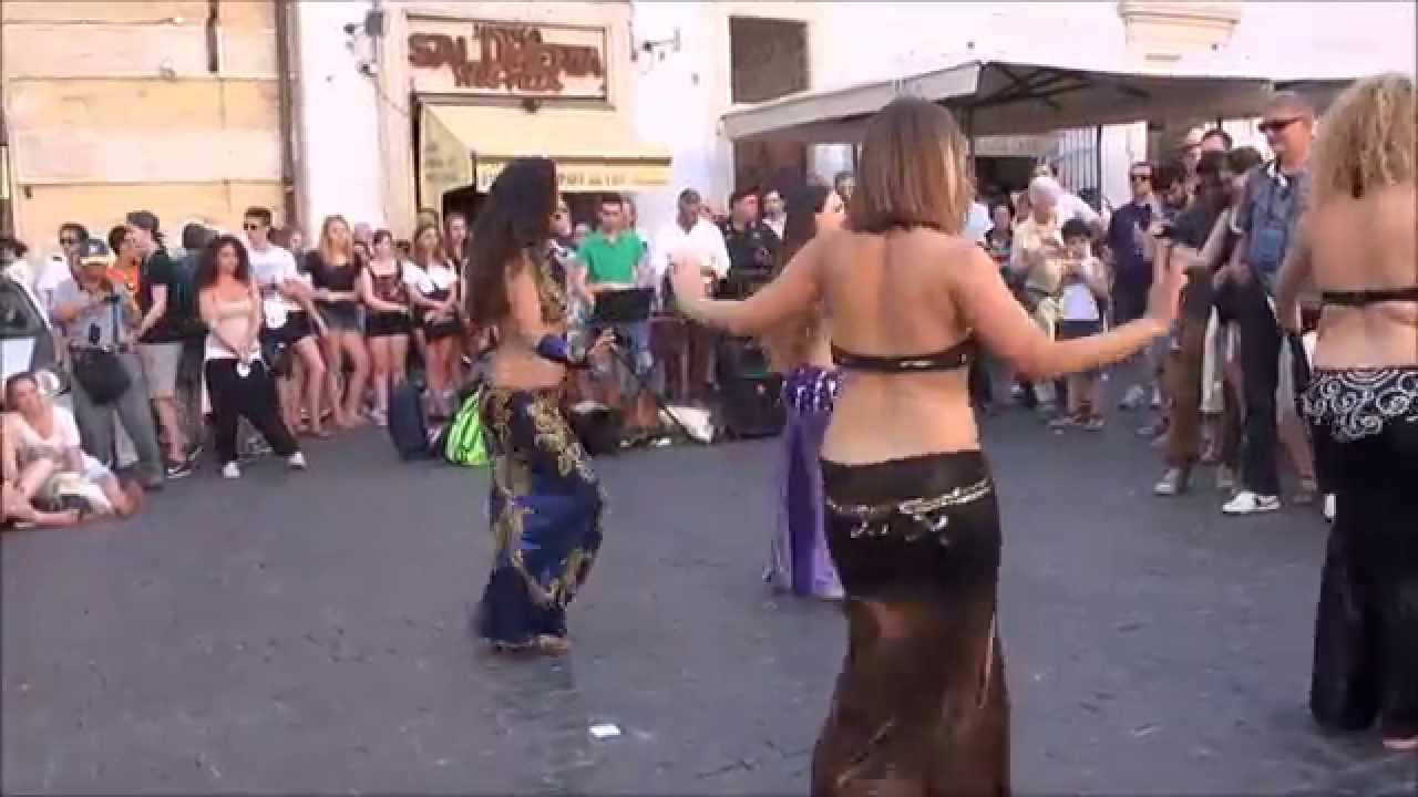 Italy/Rome (Oriental dance,under the shadow of Pantheon) Part 10/84