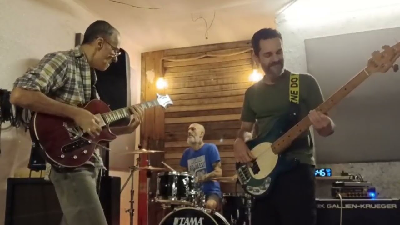 Paranoid - Black Sabbath