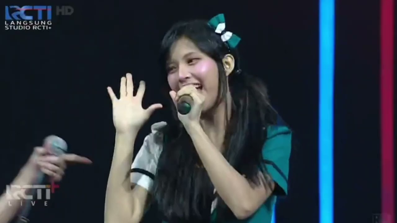 HEAVY ROTATION - JKT48 AT ANNIVERSARY CELEBRATION MNC GROUP 35th