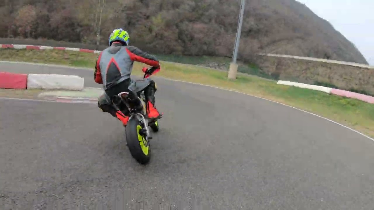 Pitbike Frasnelli Kart free riding Turn 4 19.03.23
