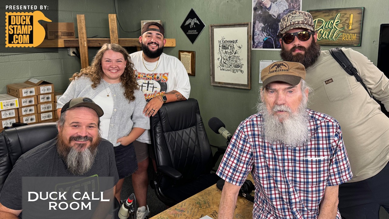Uncle Si Agrees to Let Will Robertson Tattoo Him! | Duck Call Room #479