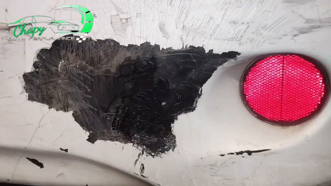 Corolla con detalles (chapa y pintura completa)