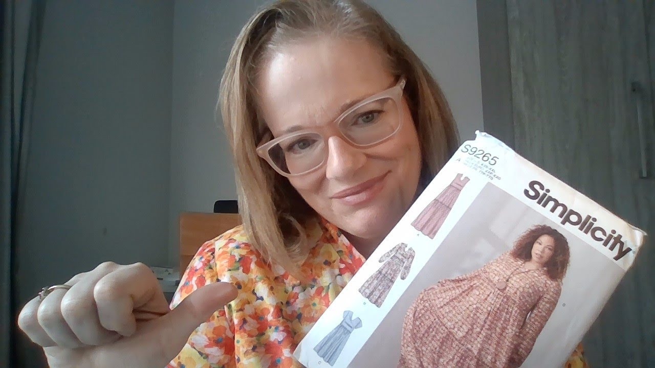 When the DRESS WEARS YOU! Simplicity S9265 Pattern Review #S9265 #patternreview #memadewardrobe