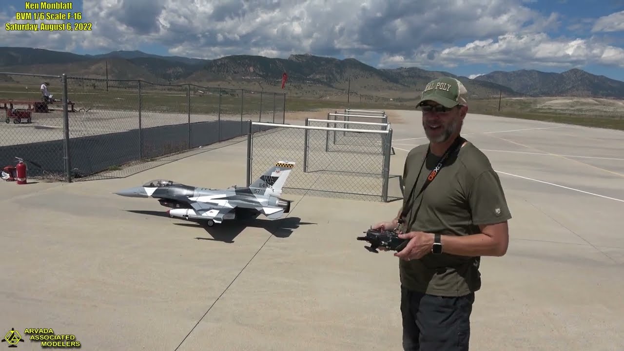 Ken Monblatt...   BVM 1/6 Scale F-16...  Now with smoke...  Saturday, August 6, 2022