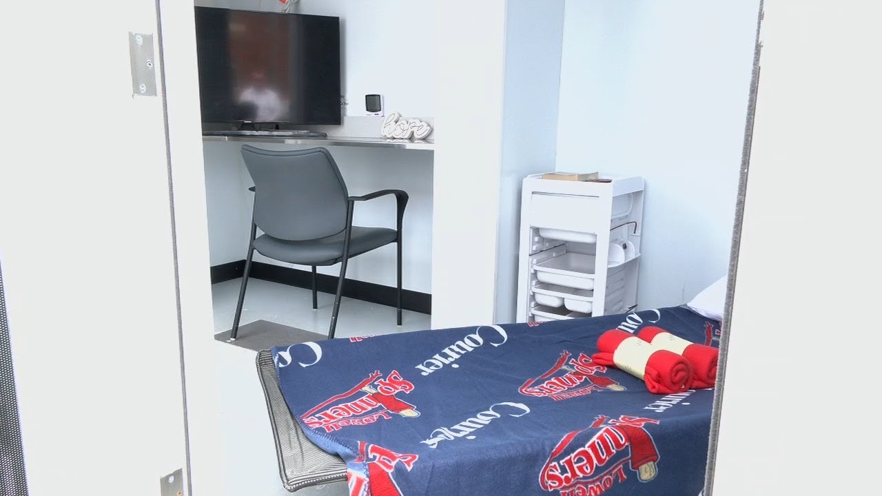 Hope Village transitioning Louisville homeless residents from tents to pods