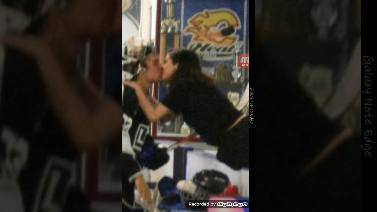 Justin Bieber & Selena Gomez: Liebes-comeback? Ein Kussfoto tauchte im Internet auf!