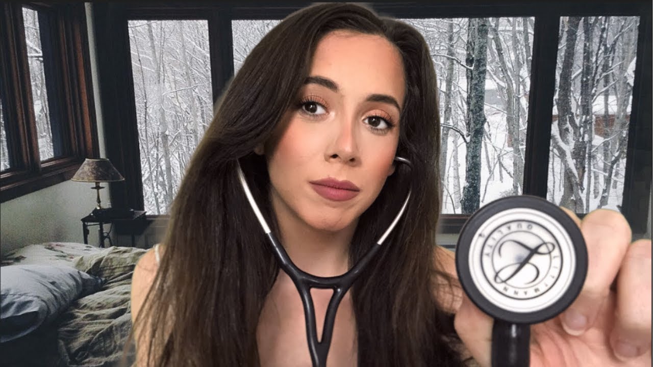 ☆ ASMR ☆ DOCTOR GIRLFRIEND TAKES CARE OF YOU